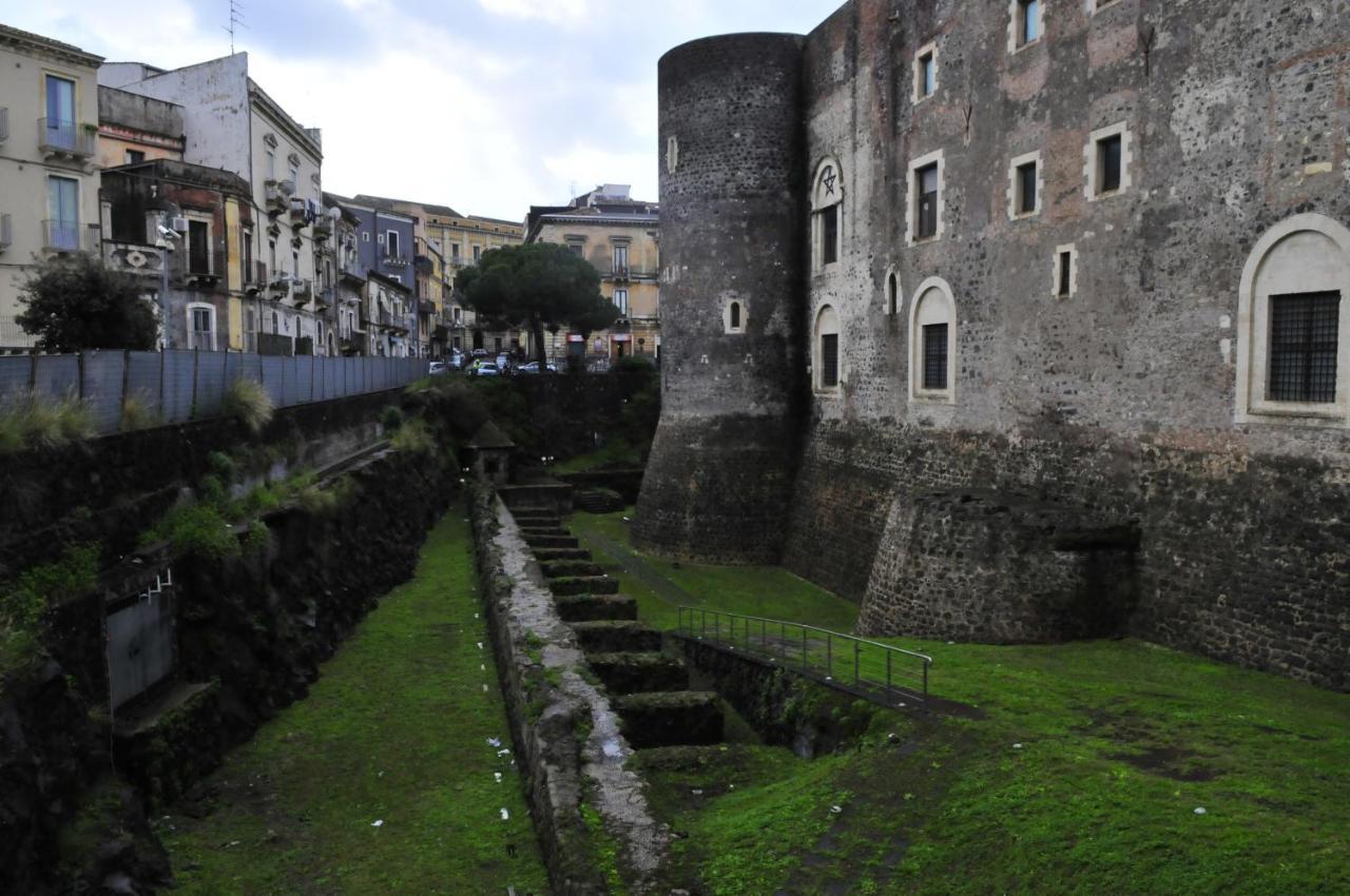 Ferienwohnung Terrazza Sul Castello Ursino By Wonderful Italy CTA Exterior foto